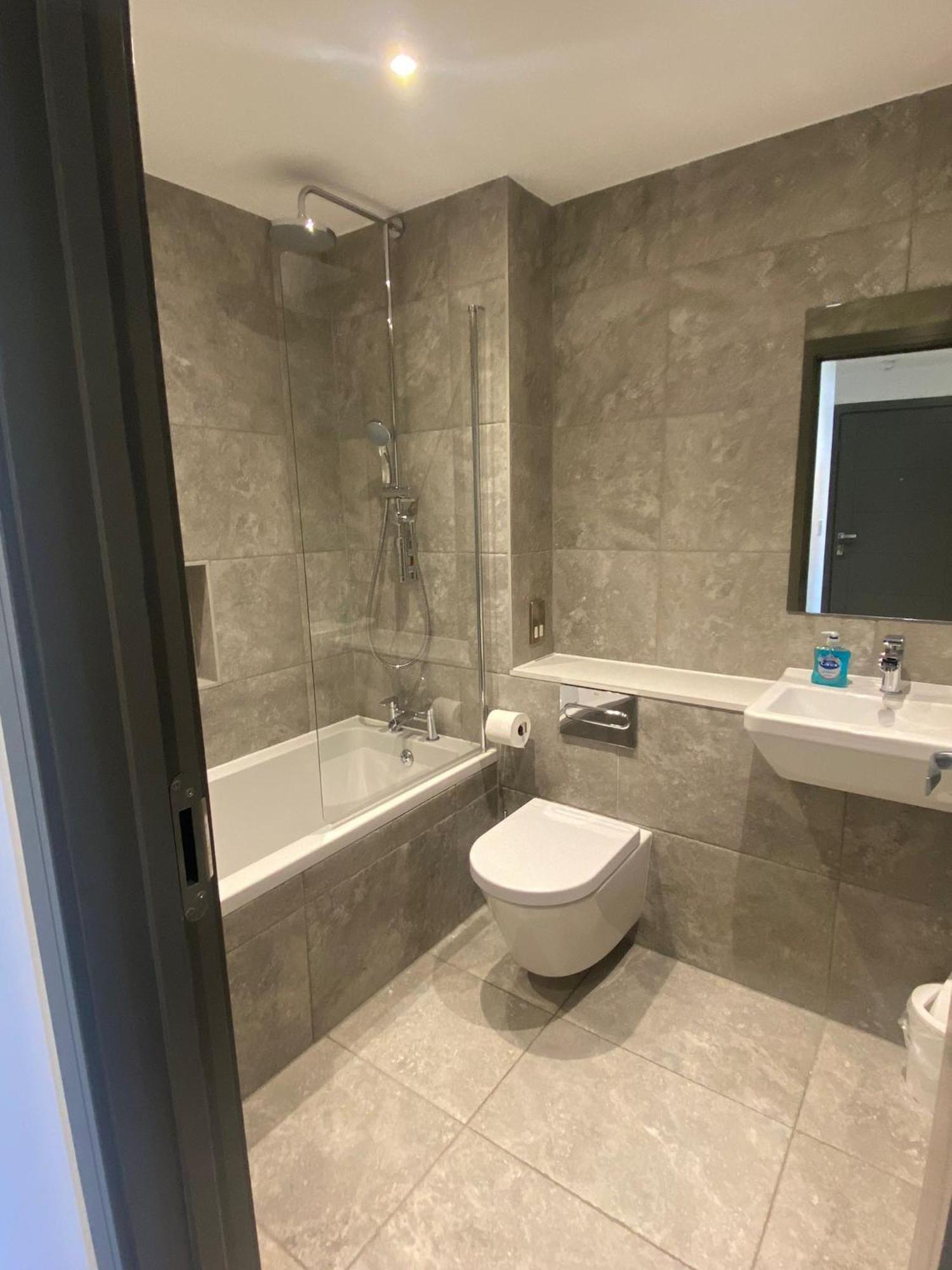 4 The View Apartments Ilfracombe - Seafront, Parking, Lift, Ev 외부 사진